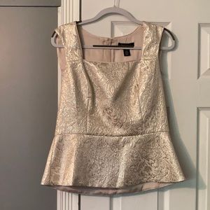 Whit house Black market blouse. Gold and tan colored. Size 12. NWT